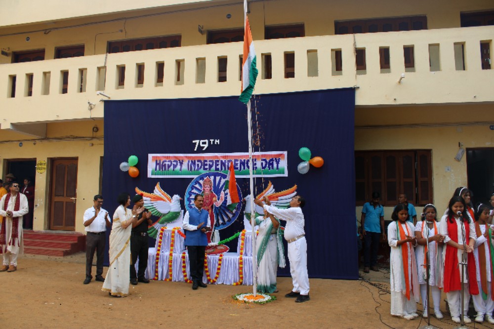 Senior students Independence day celebration
